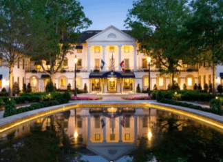 Williamsburg Inn – Rated one of the best hotels in North America Williamsburg-Virginia-Hotels-Williamsburg-Inn
