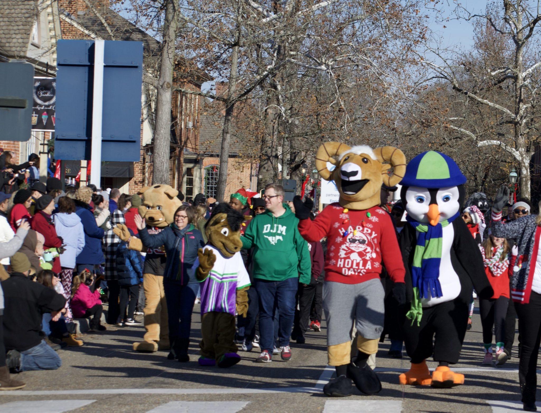 2019 Williamsburg Christmas Parade Williamsburg Visitor