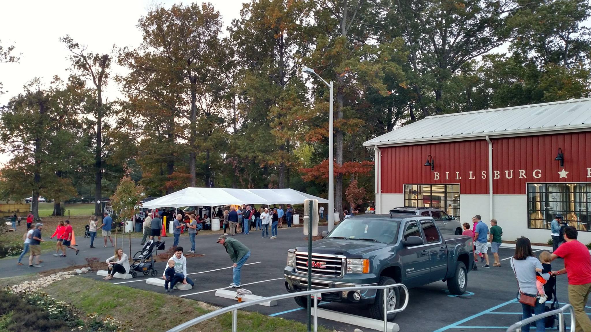 billsburgWilliamsburg Virginia brewery Billsburgbrewery_williamsburgvirginia_williamsburgvisitor_field_families