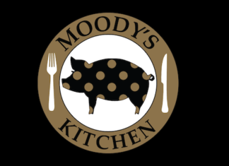 Life After Corona: Moody’s Kitchen Opens on Merrimac Trail