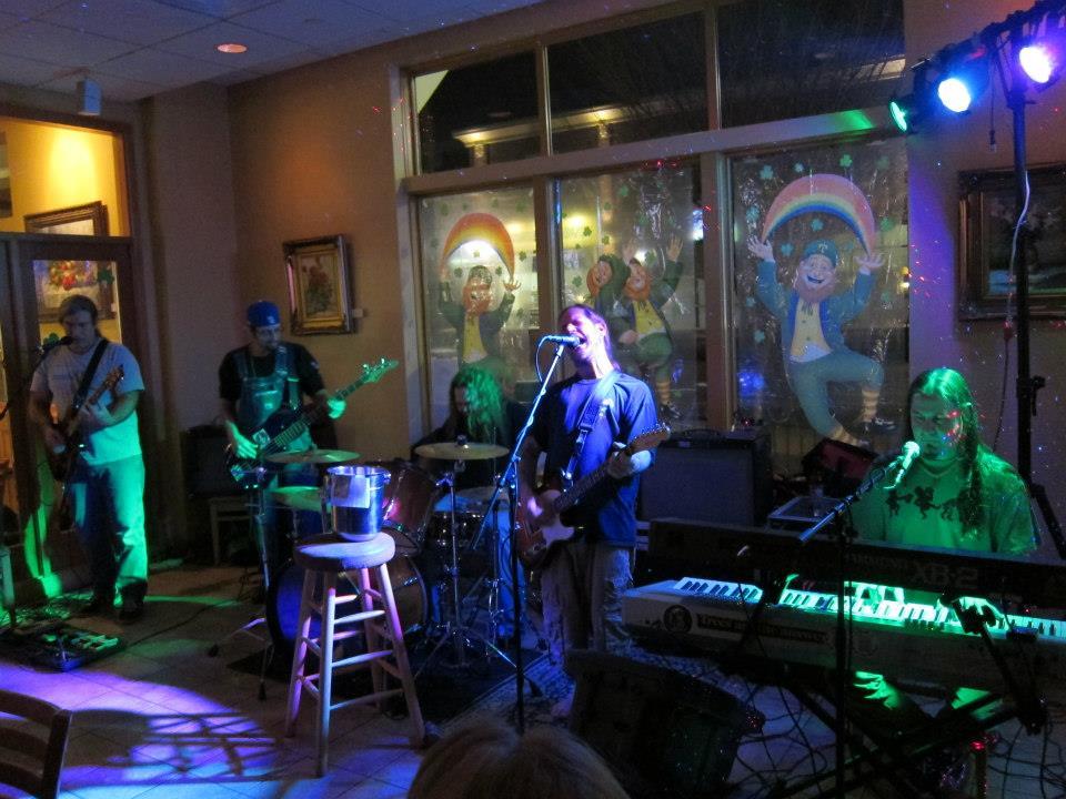 Williamsburg Virginia Local Bands: Sideshow 107 1Williamsburg Virginia Live Music Finder Sideshow