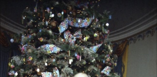 Williamsburg Virginia And The 1975 White House Christmas williamsburg virginia christmas betty ford