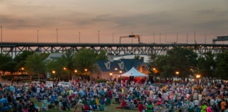 The Virginia Symphony Orchestra Performs At Yorktown