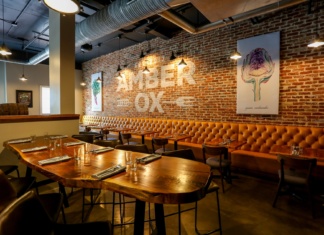 Amber Ox in the Heart of Williamsburg amberox_williamsburvisitor_