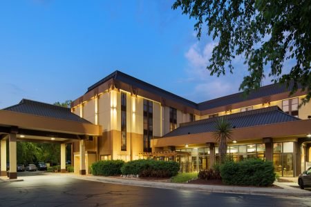 2williamsburg virginia hotels and resorts 1