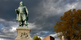 This Day in History: When the English Settlers Picked Jamestown revolutionary war history in virginia williamsburg historic jamestowne